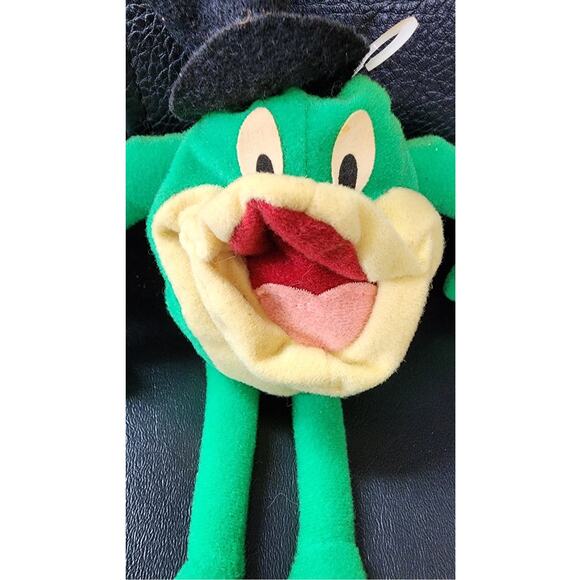 Vintage Warner Brothers Michigan J. Frog Plush Toy 1997 - 9 L x 7 W  NWT - Picture 2 of 10